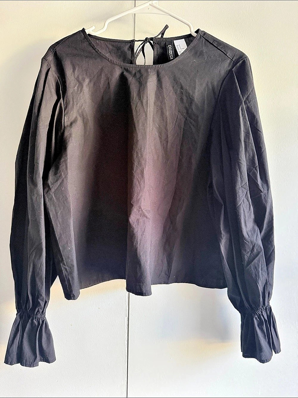 H&Medium Cotton Blouse in Black Size Medium